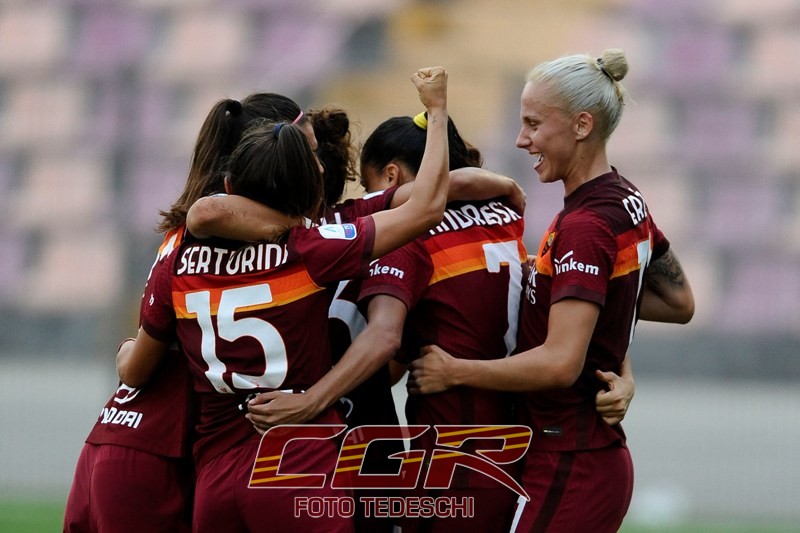 Roma Femminile, Prima Vittoria Stagionale Contro La Pink Bari (FOTO ...